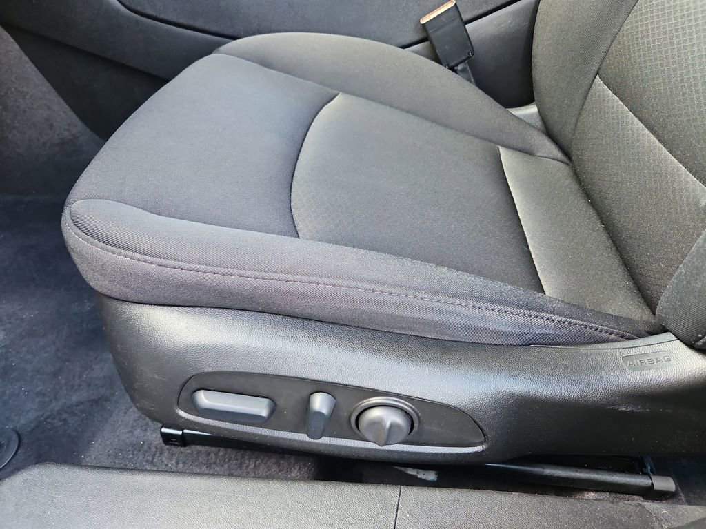 Used 2024 Chevrolet Malibu LT image 24