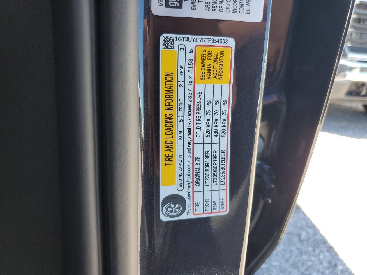 New 2026 GMC Sierra 3500 Denali Ultimate AWD/4WD image 33