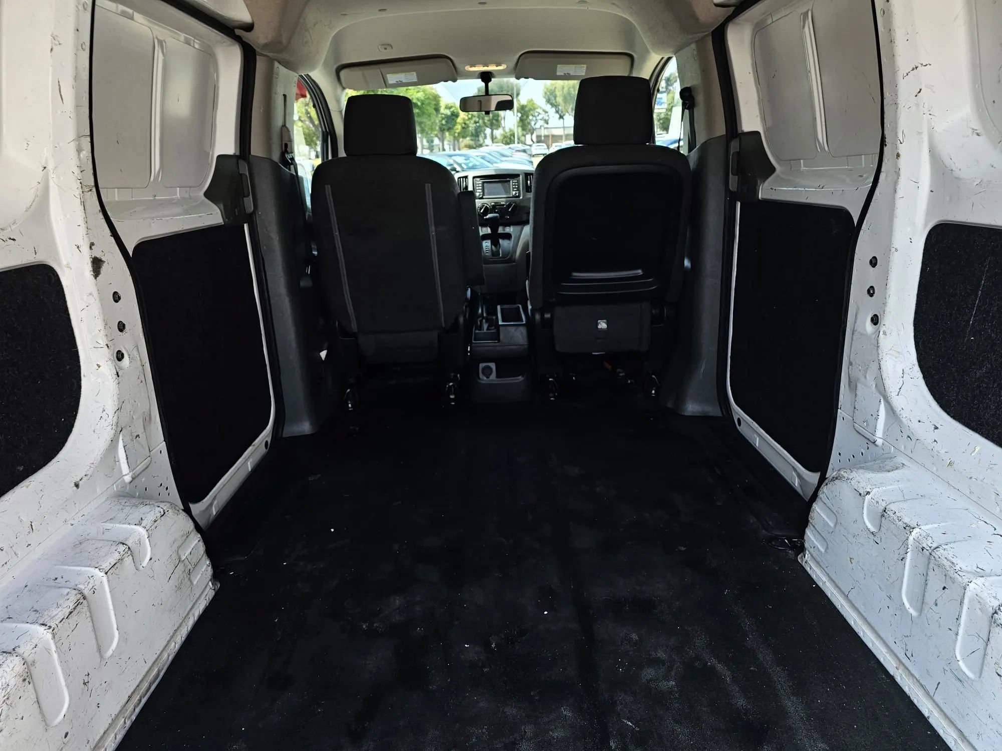 Used 2018 Nissan NV200 SV w/ Navigation Package FWD image 11