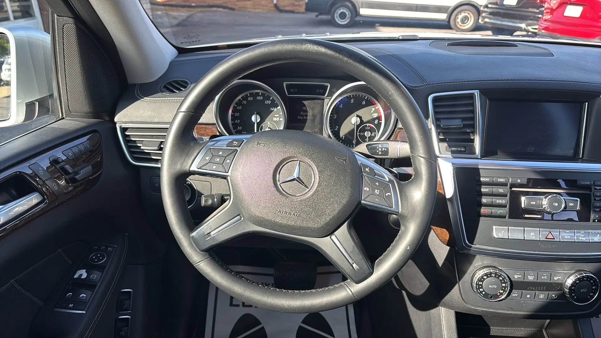 Used 2015 Mercedes-Benz GL 450 4MATIC image 44