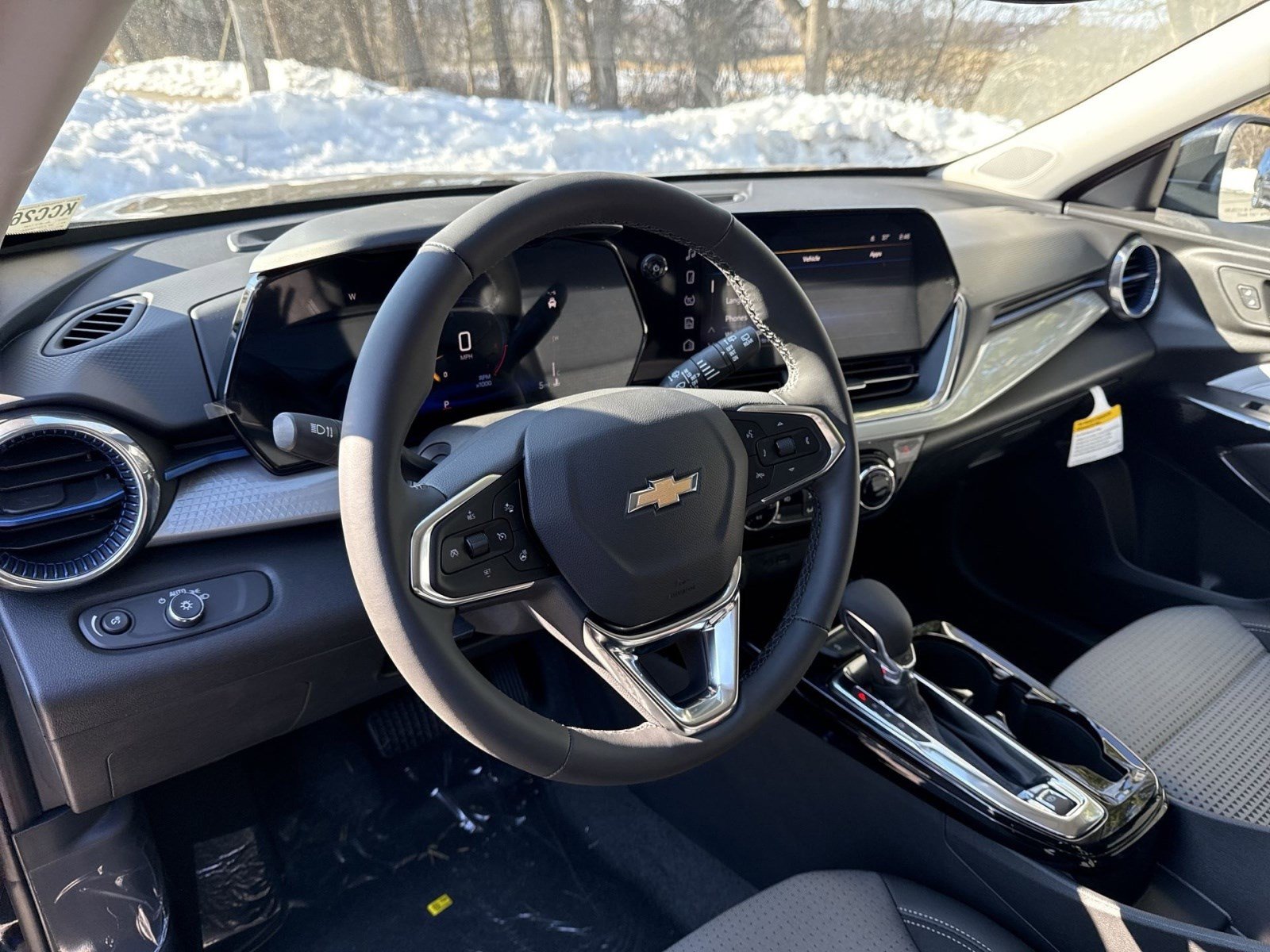 New 2026 Chevrolet Trax LT w/ Driver Confidence Package image 12