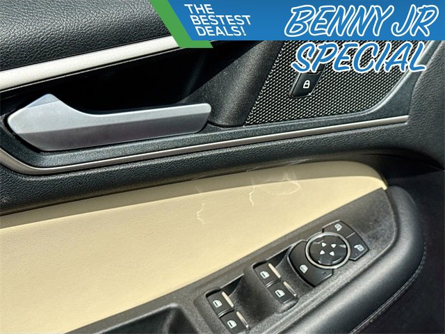 Used 2021 Ford Edge SEL w/ Convenience Package image 17