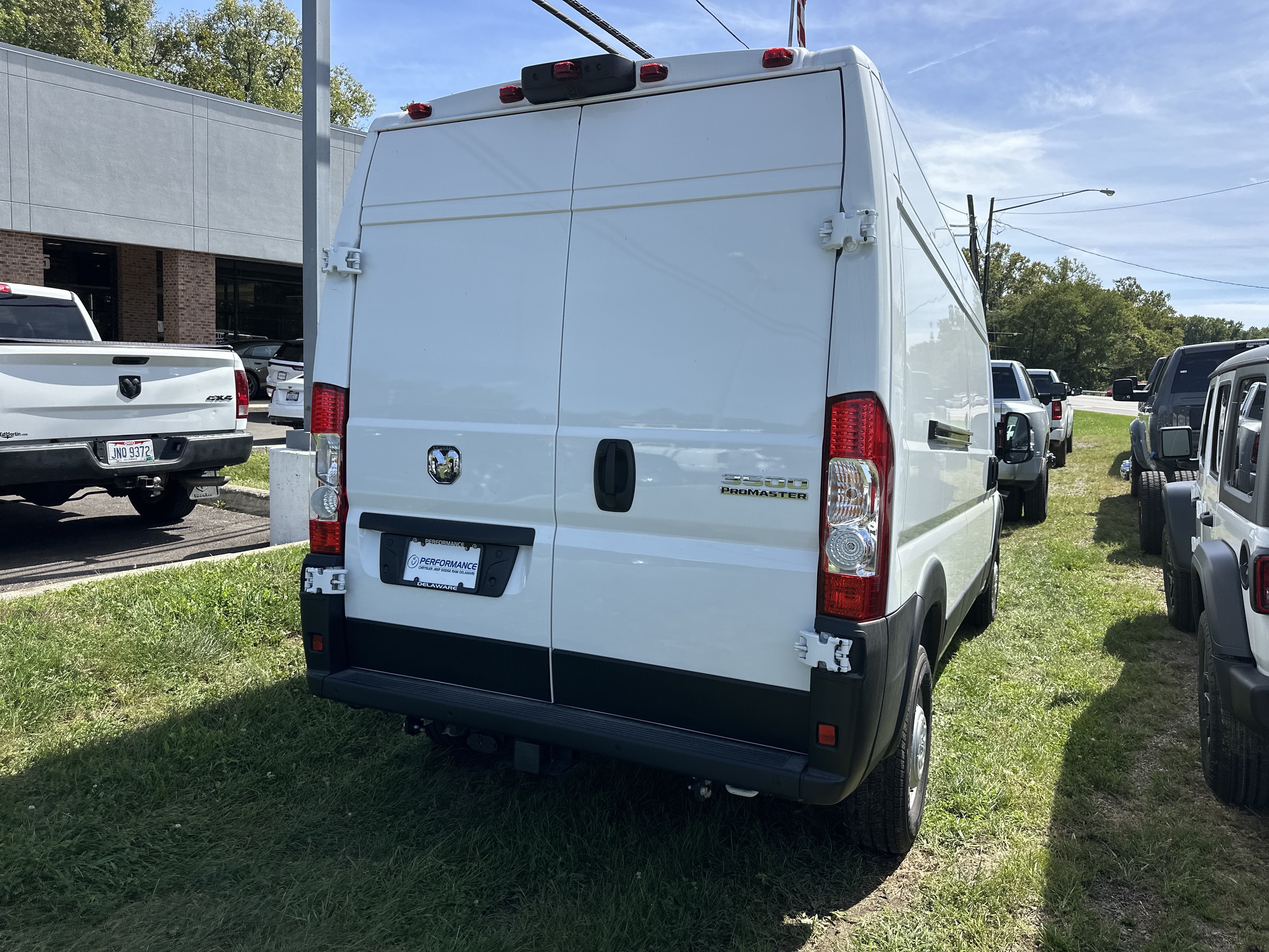New 2026 RAM ProMaster 3500 w/ Premium Convenience Group FWD image 21