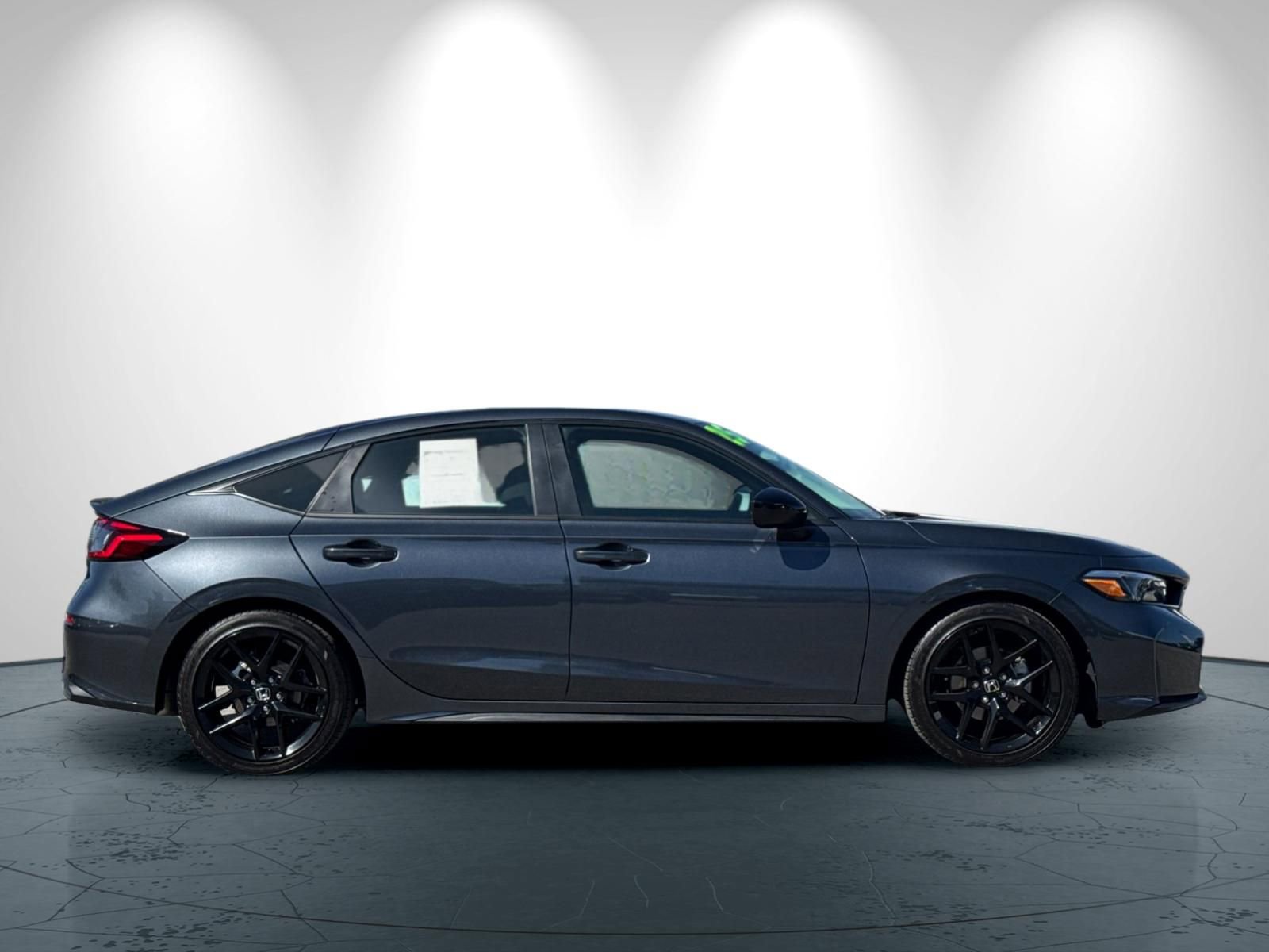 Used 2025 Honda Civic Sport image 3