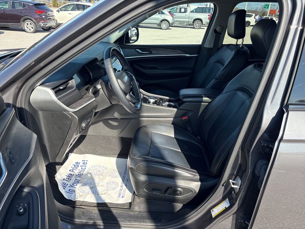 Used 2021 Jeep Grand Cherokee L Limited image 27