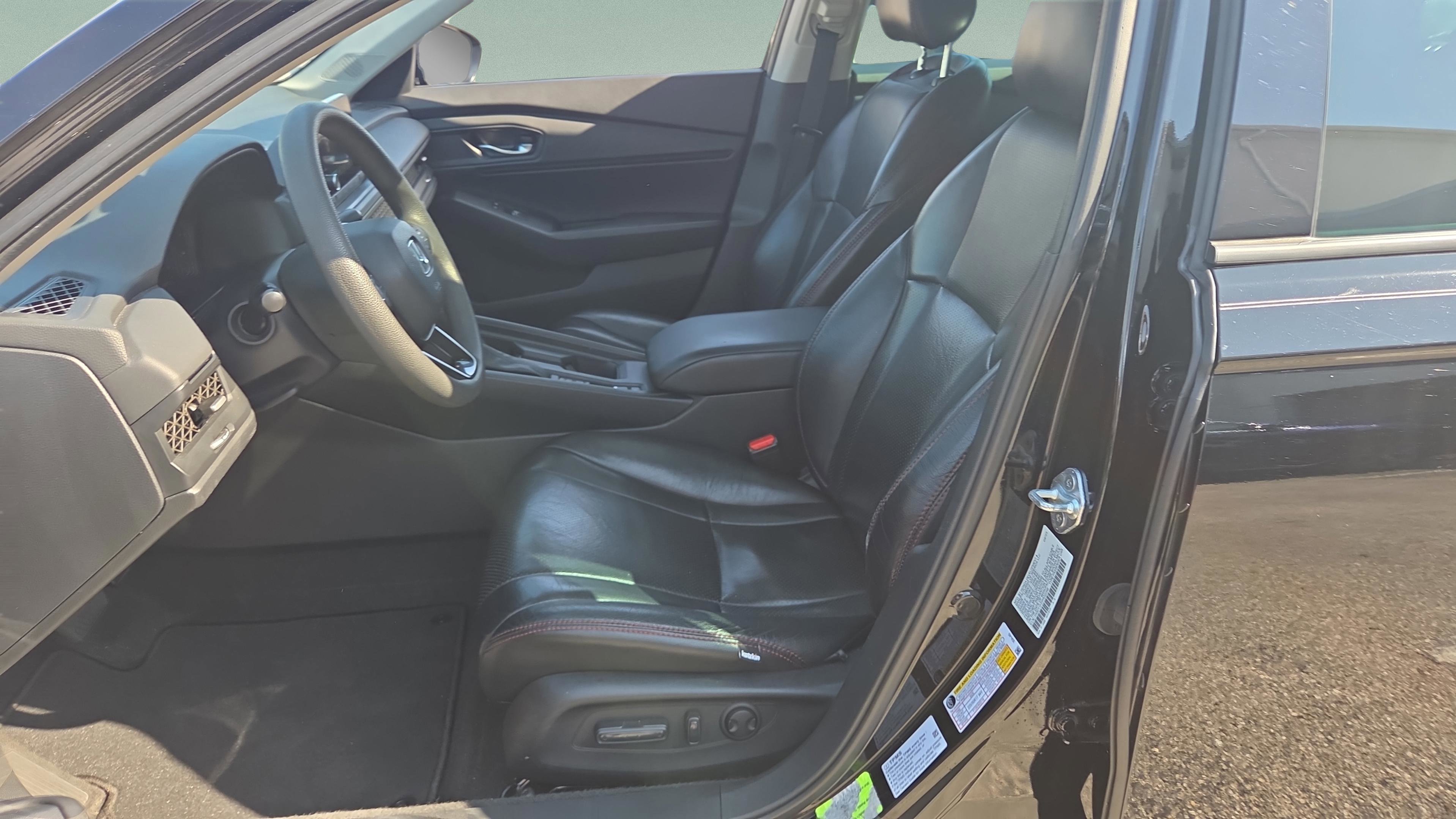 Used 2023 Honda Accord EX image 9