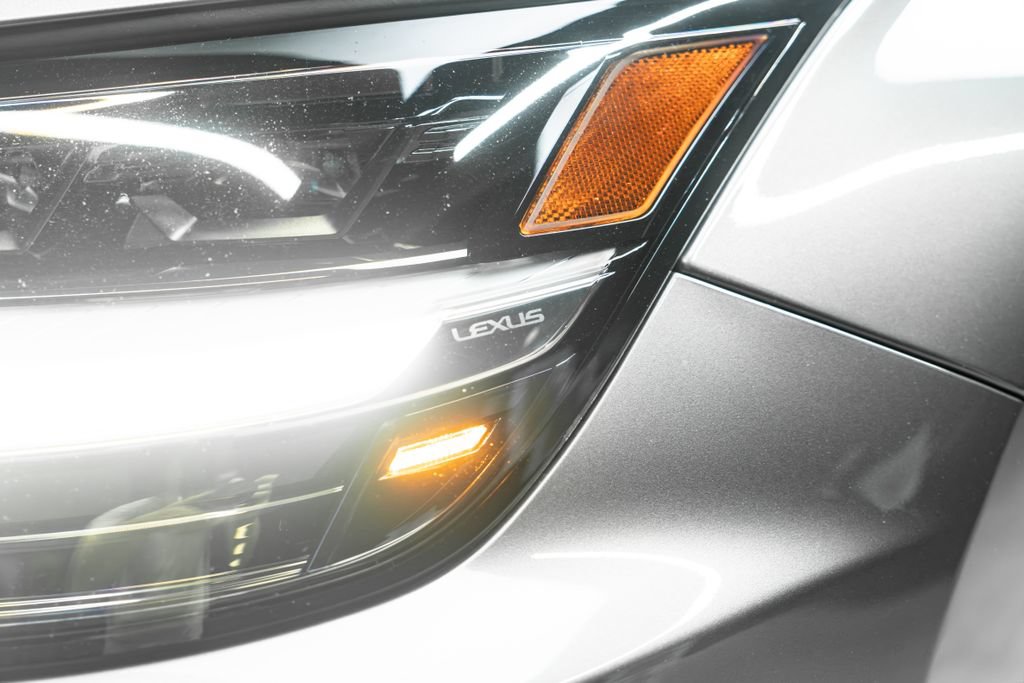 Used 2024 Lexus LX 600 F Sport AWD/4WD image 4