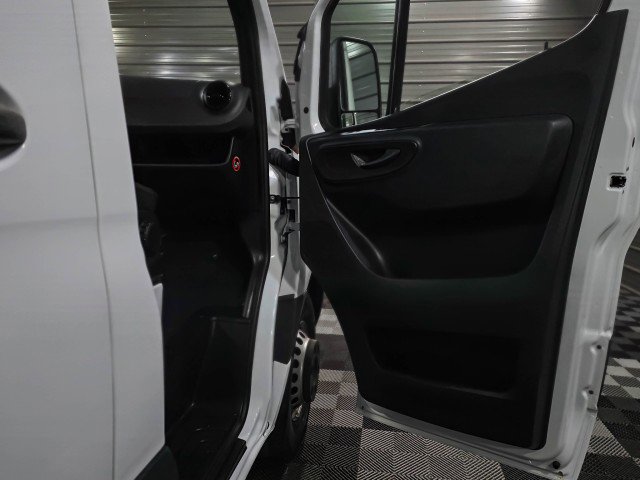 Used 2019 Mercedes-Benz Sprinter 170 image 29