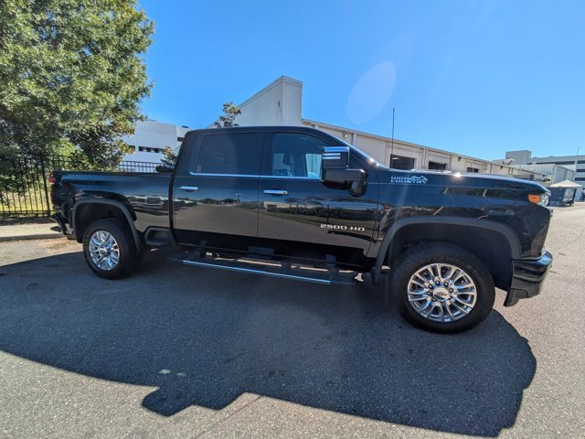 Used 2022 Chevrolet Silverado 2500 High Country w/ Z71 Off-Road Package