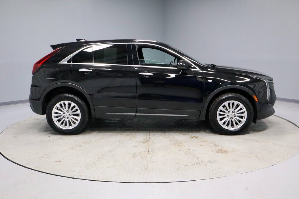 Used 2024 Cadillac XT4 Luxury image 11