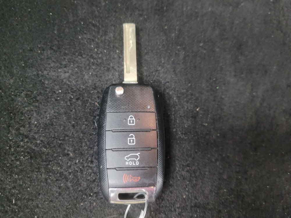 Used 2018 Kia Sorento FWD image 32