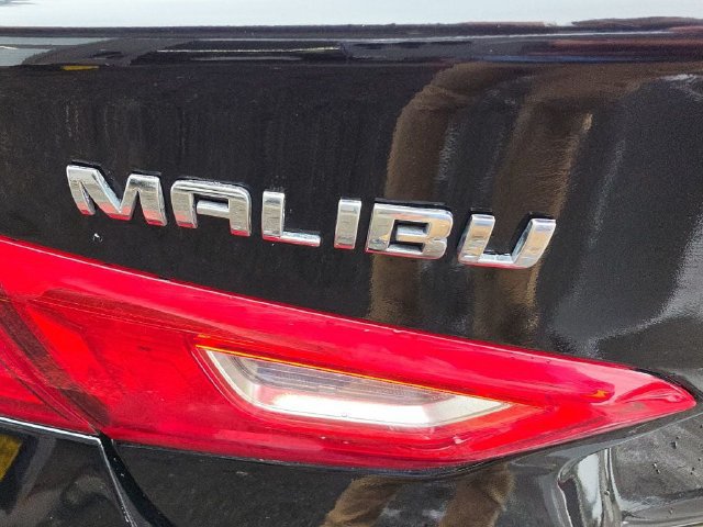 Used 2018 Chevrolet Malibu LS FWD image 22