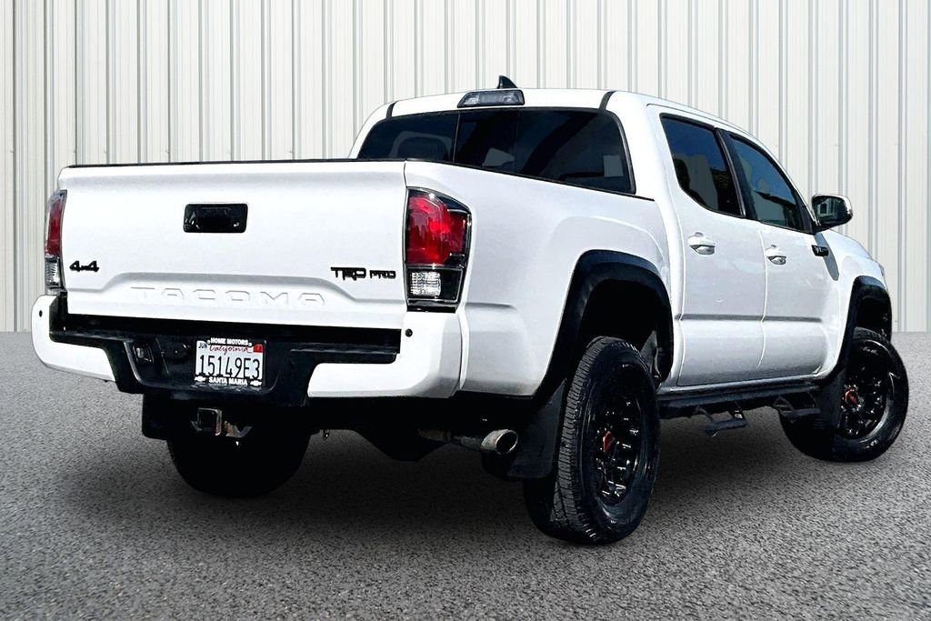 Used 2017 Toyota Tacoma TRD Pro image 24