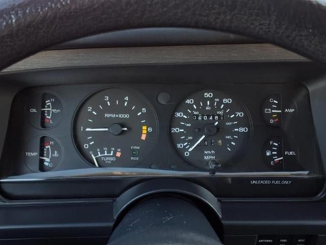 Used 1988 Ford Thunderbird RWD image 12
