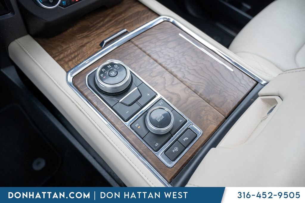 Used 2019 Ford Expedition Platinum AWD/4WD image 14