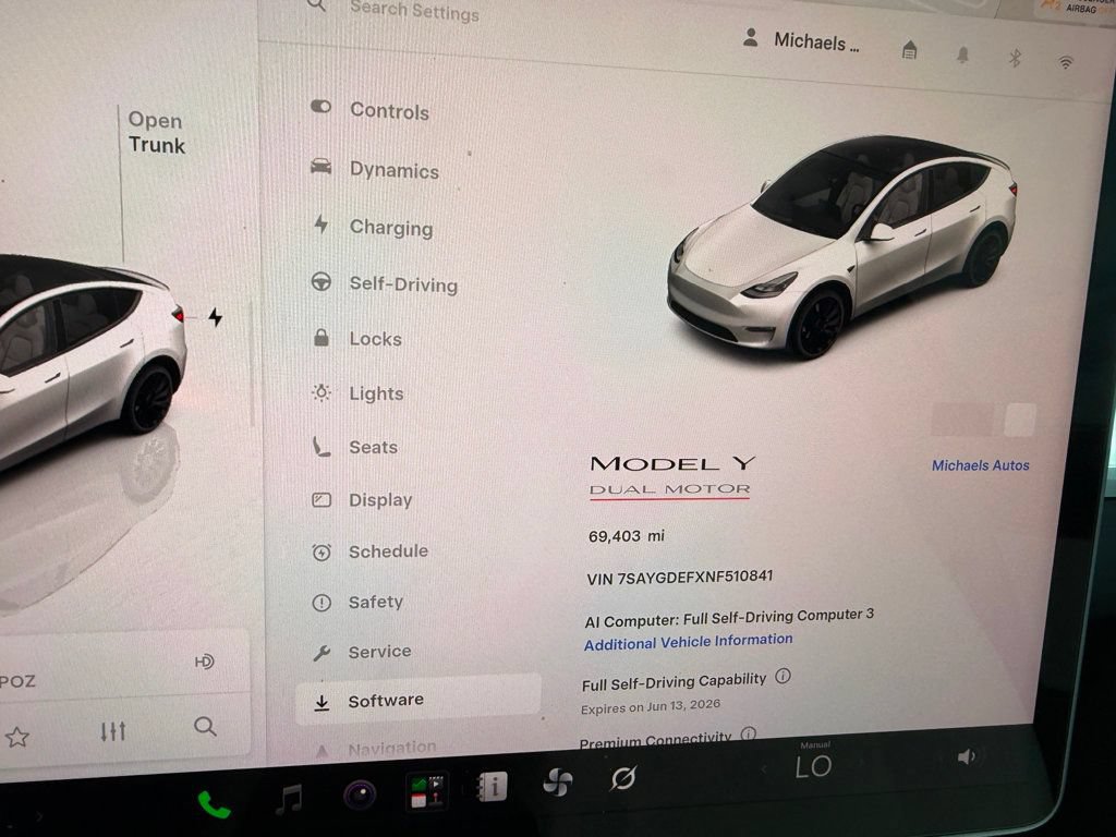 Used 2022 Tesla Model Y Performance AWD/4WD image 14