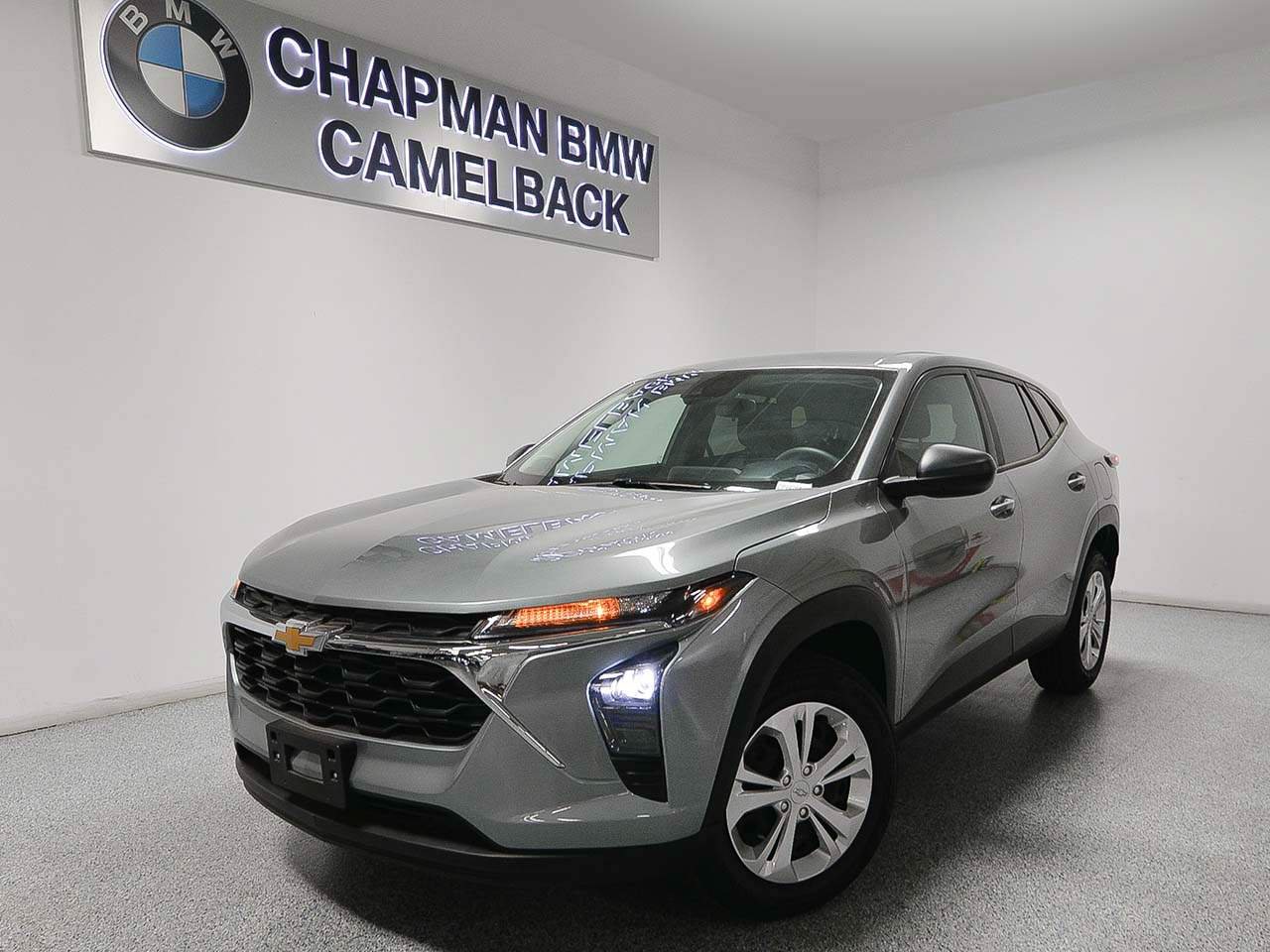 Used 2025 Chevrolet Trax LS