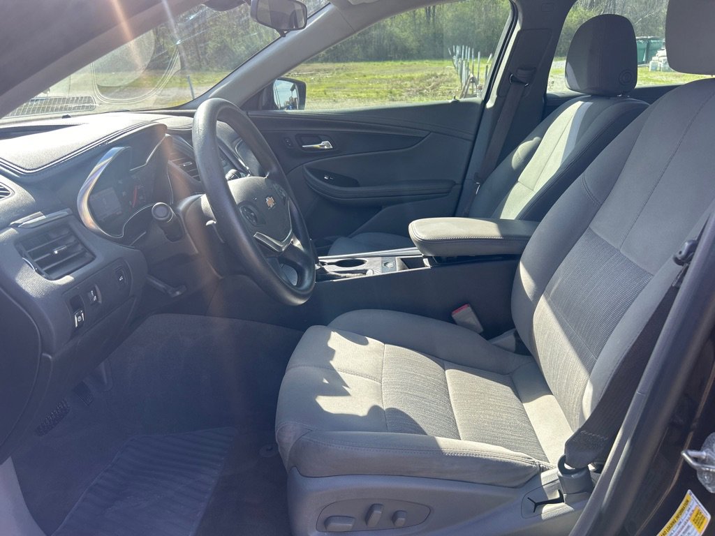 Used 2015 Chevrolet Impala LS image 11