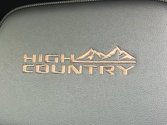 New 2026 Chevrolet Tahoe High Country w/ Sun And Tow Package AWD/4WD image 13