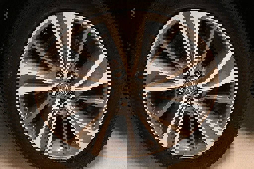 Used 2017 Acura MDX SH-AWD w/ Technology Package image 21