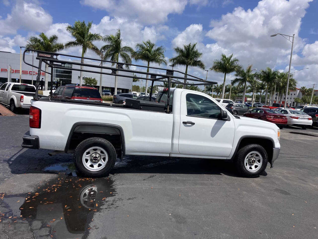 Used 2015 GMC Sierra 1500 2WD Regular Cab image 1