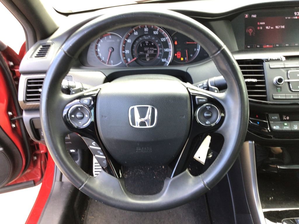 Used 2017 Honda Accord Sport image 16