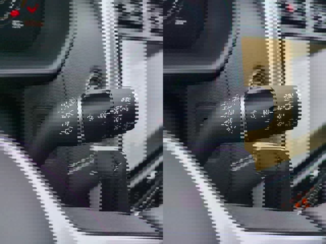 New 2026 Land Rover Discovery Dynamic SE image 27