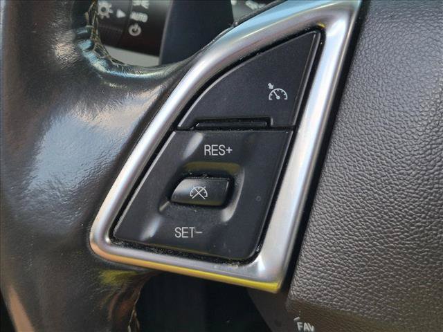 Used 2018 Chevrolet Camaro LT RWD image 11