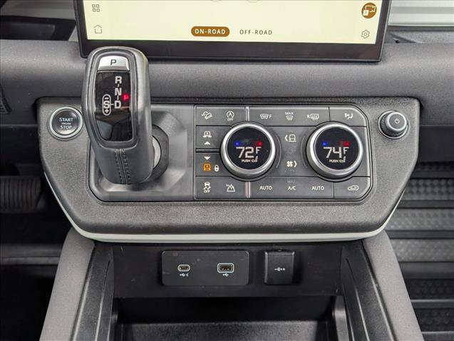 Used 2022 Land Rover Defender 90 S AWD/4WD image 15