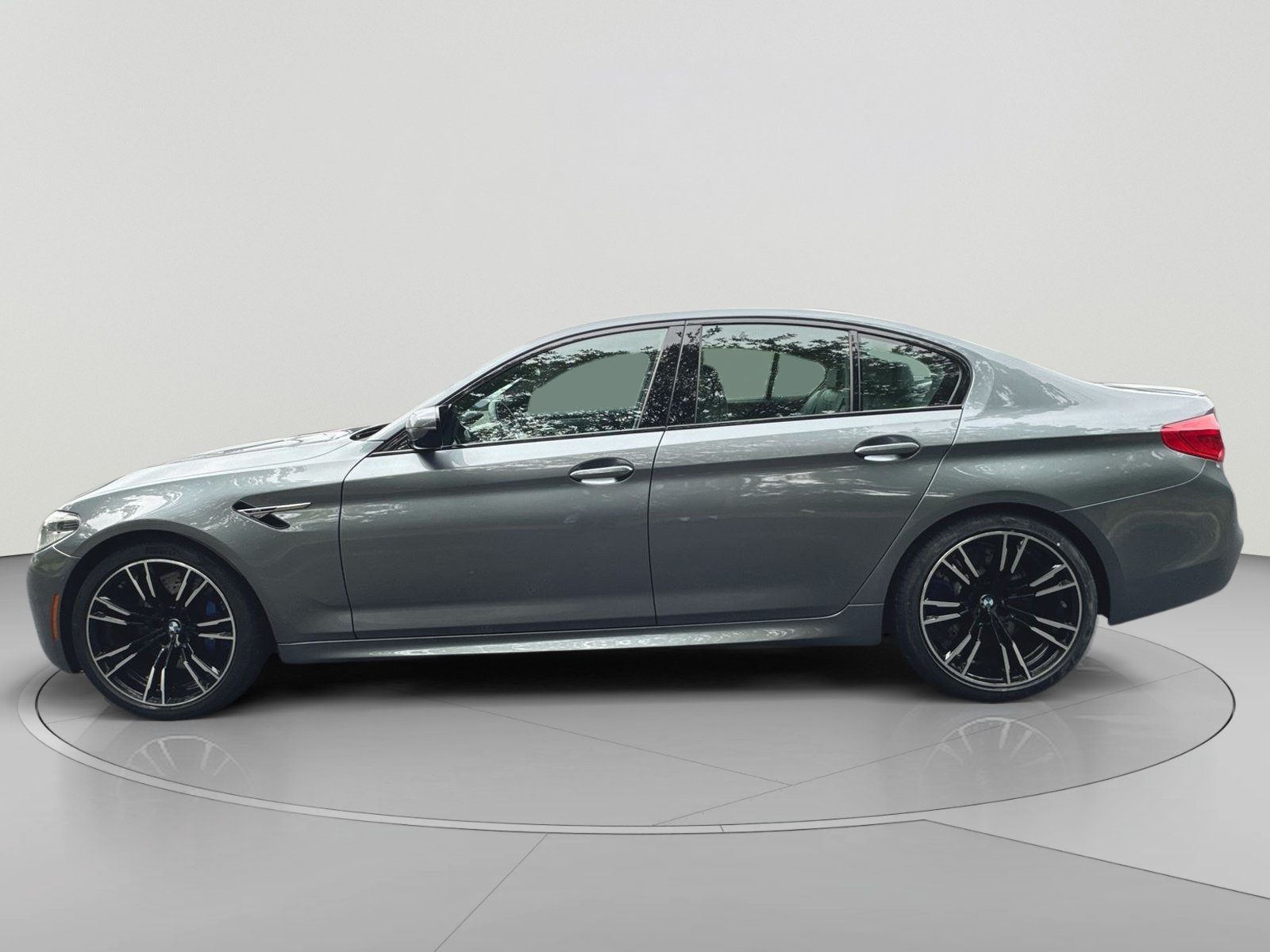 Used 2019 BMW M5 w/ Executive Package AWD/4WD image 8