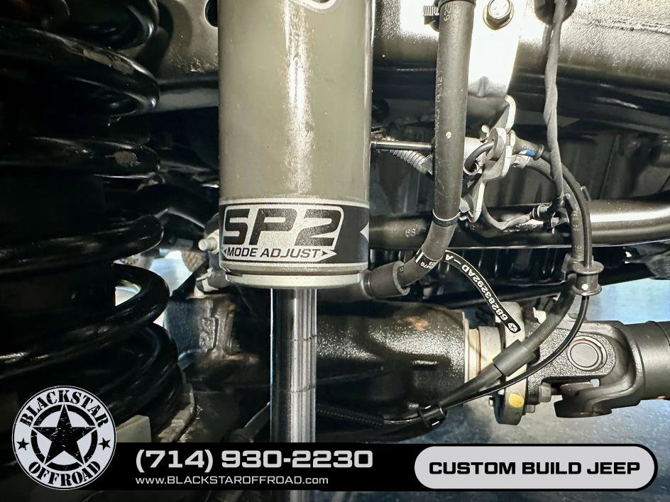 Used 2025 Jeep Wrangler Unlimited Rubicon AWD/4WD image 25