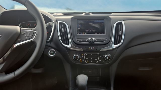 Used 2024 Chevrolet Equinox LT image 10