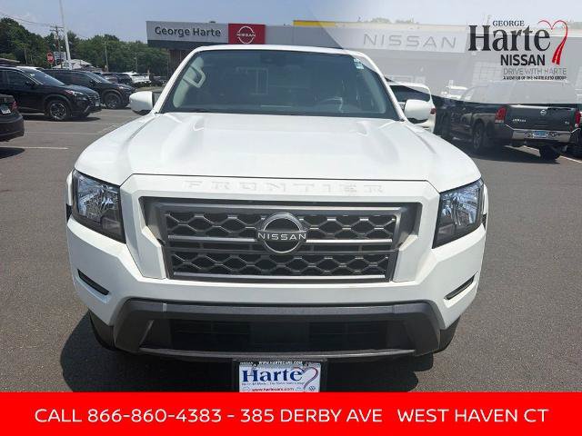 Certified 2024 Nissan Frontier SV w/ Tow Package AWD/4WD image 1