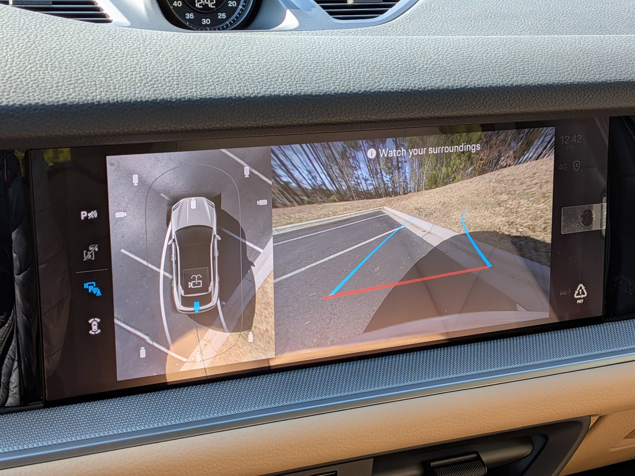 New 2026 Porsche Cayenne Coupe AWD/4WD image 17