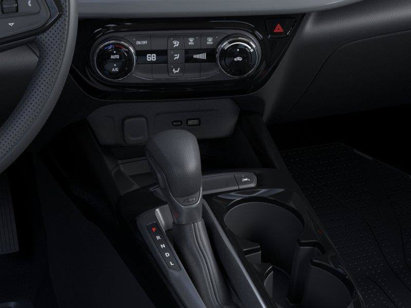 New 2026 Chevrolet Trax LT w/ Sunroof Package FWD image 24