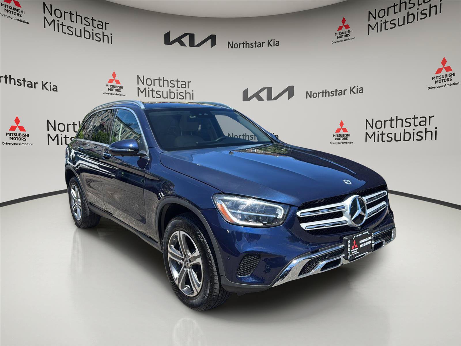 Used 2022 Mercedes-Benz GLC 300 4MATIC w/ Multimedia Package Lite image 7