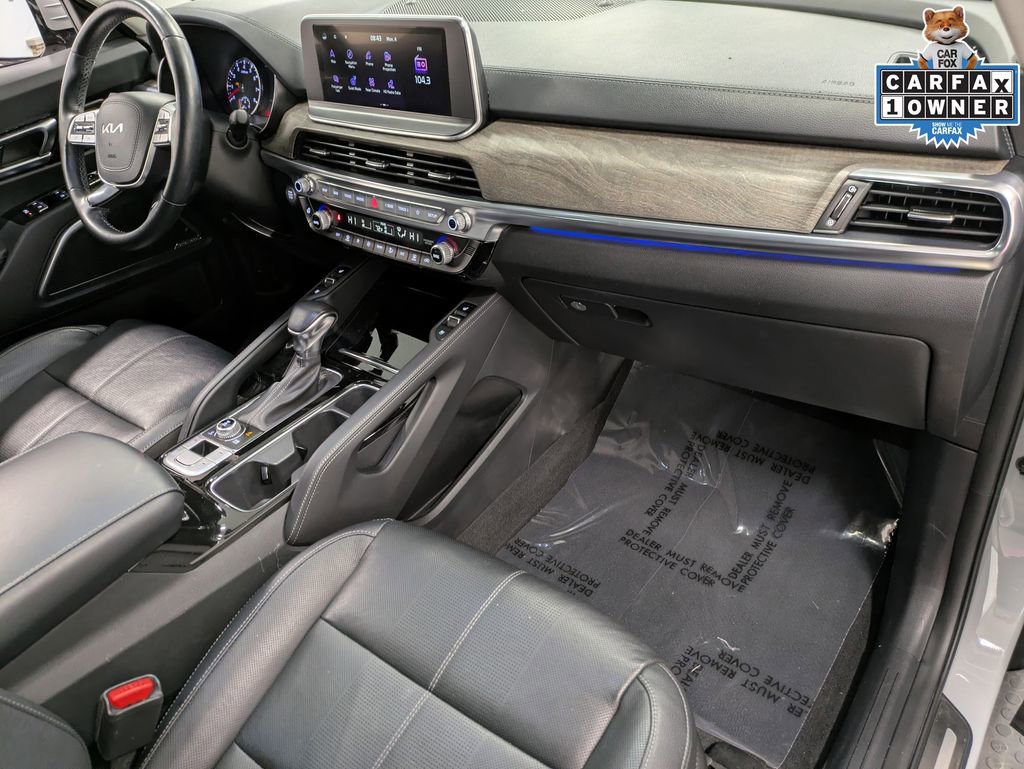 Certified 2022 Kia Telluride SX w/ Nightfall Edition Package image 30