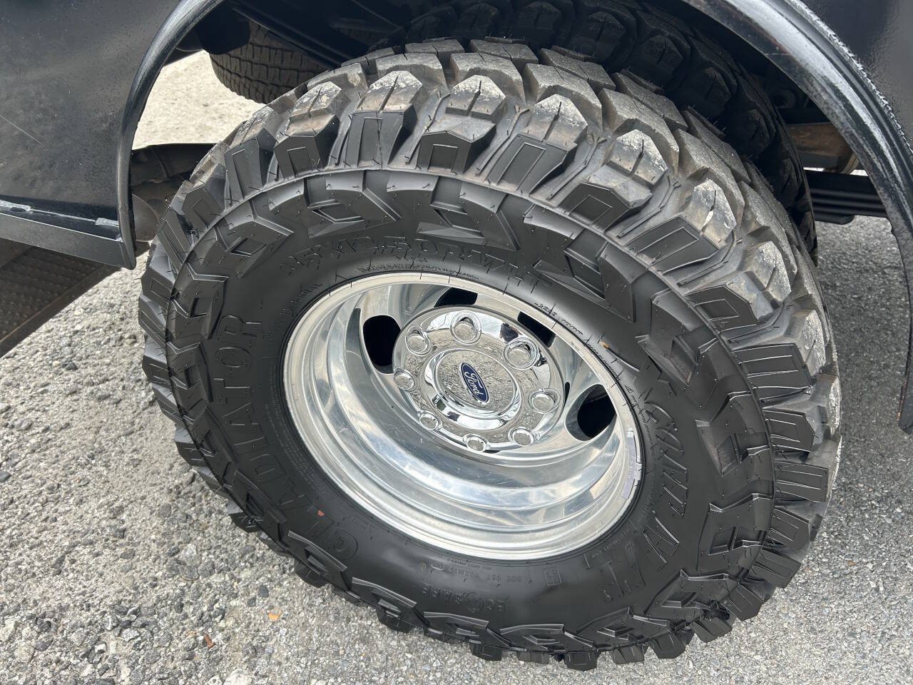 Used 2018 Ford F350 Lariat w/ FX4 Off-Road Package AWD/4WD image 12