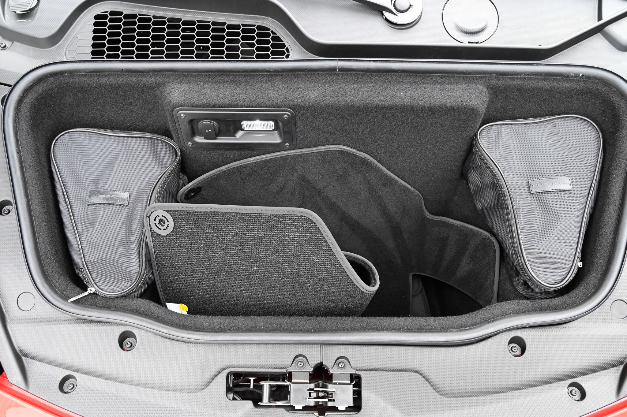 Used 2023 Lamborghini Huracan Tecnica image 50