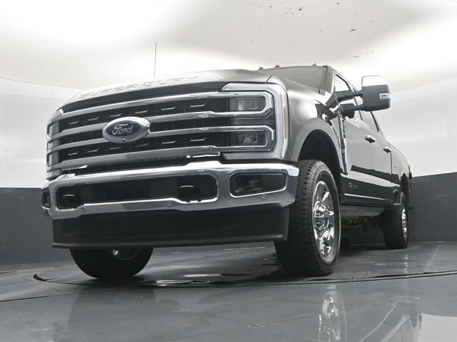 Used 2025 Ford F350 King Ranch w/ Chrome Package AWD/4WD image 44
