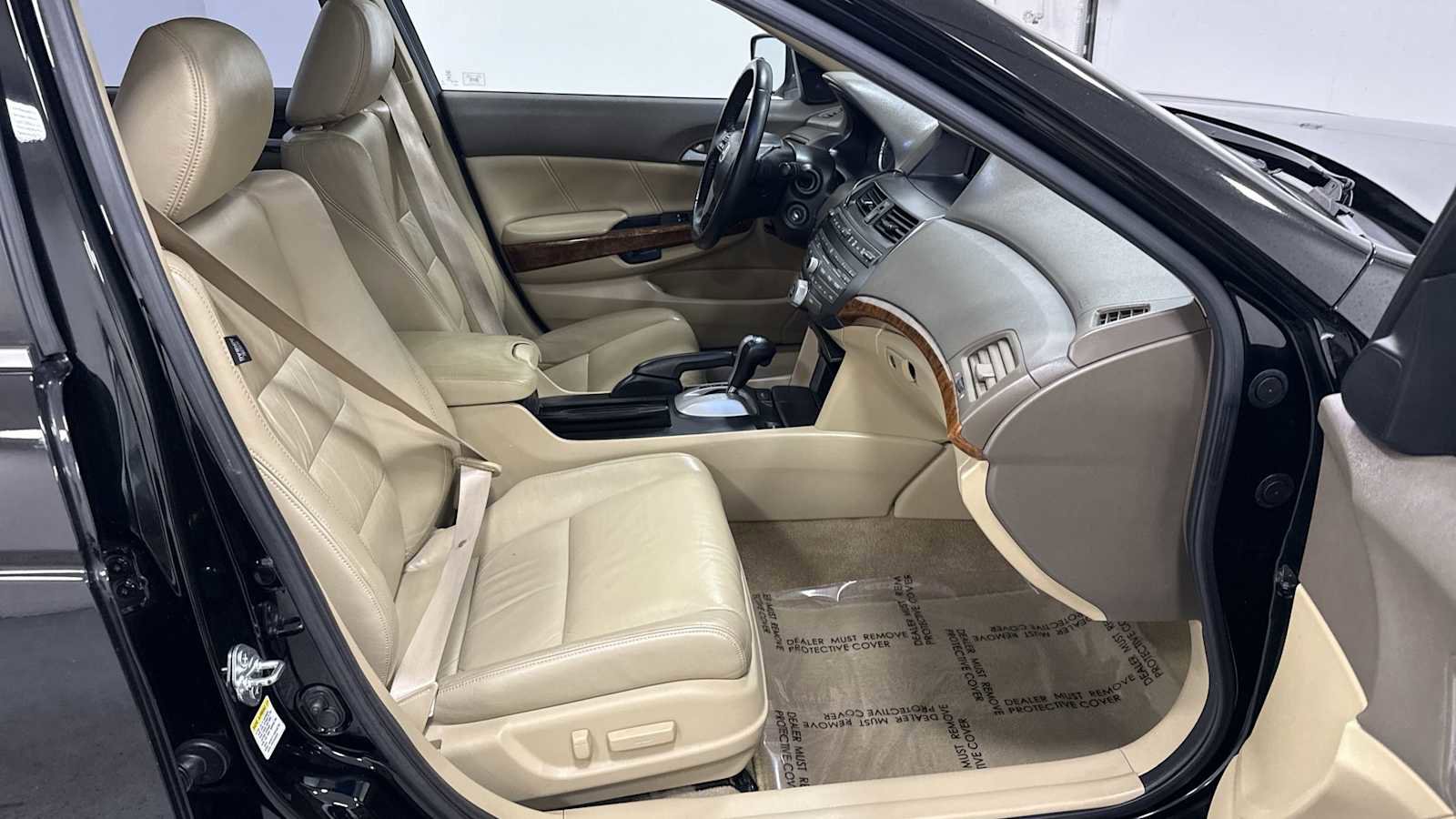 Used 2010 Honda Accord EX-L image 28