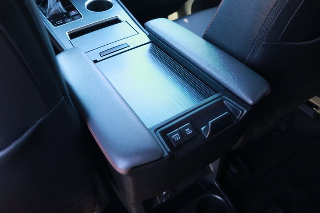 Used 2022 Toyota Sienna XSE w/ XSE Plus Package image 24