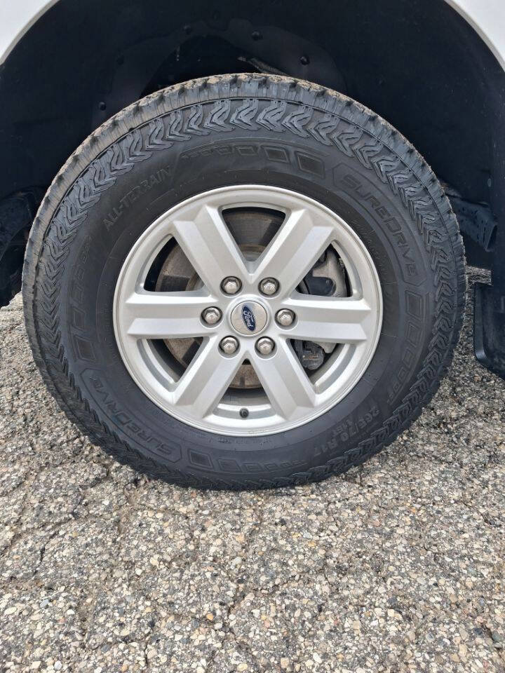 Used 2022 Ford F150 XLT w/ Equipment Group 301A Mid image 5