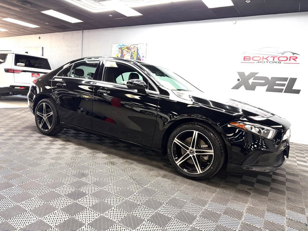 Used 2019 Mercedes-Benz A 220 image 2