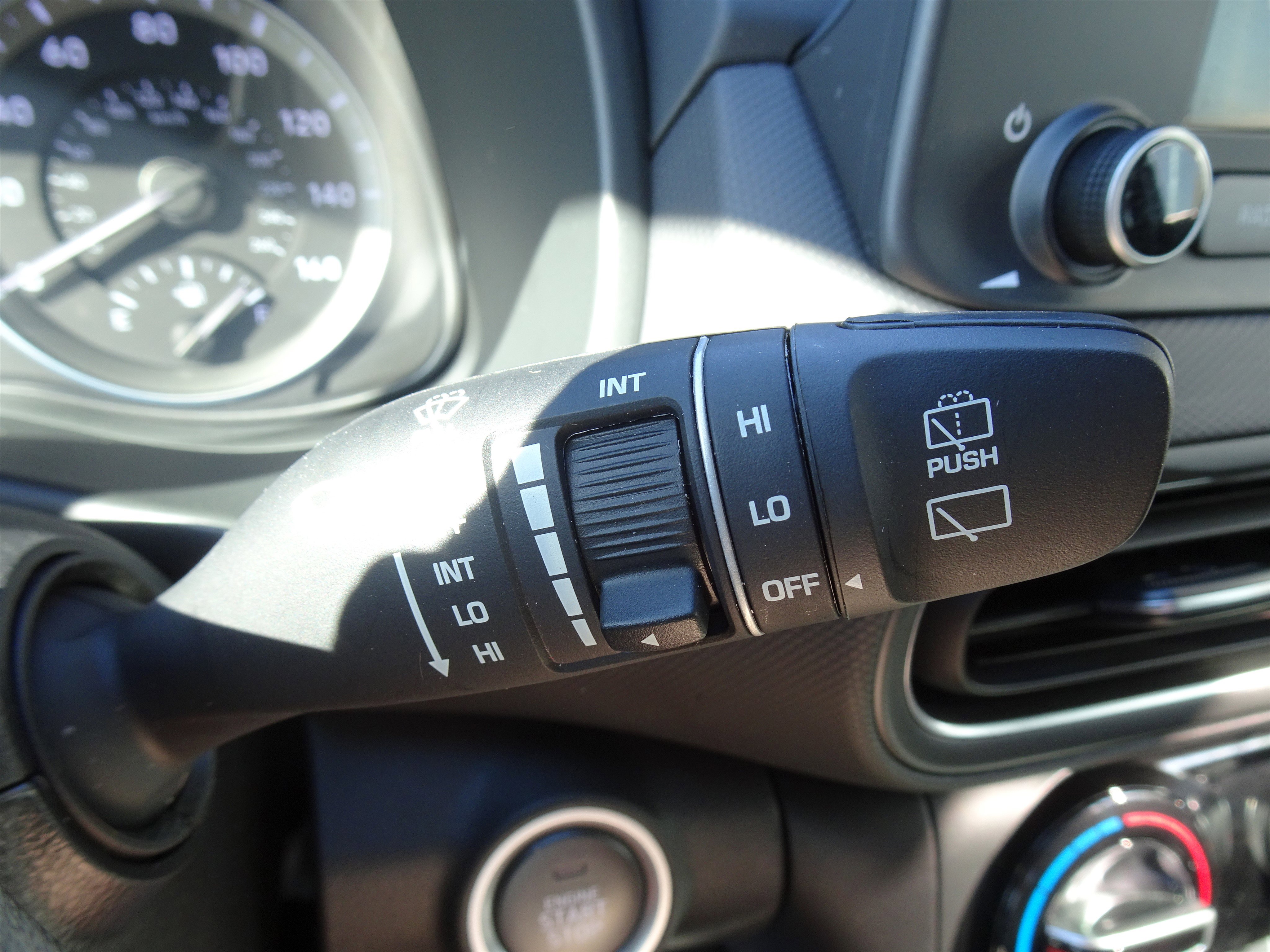 Used 2023 Hyundai Kona SEL AWD/4WD image 23