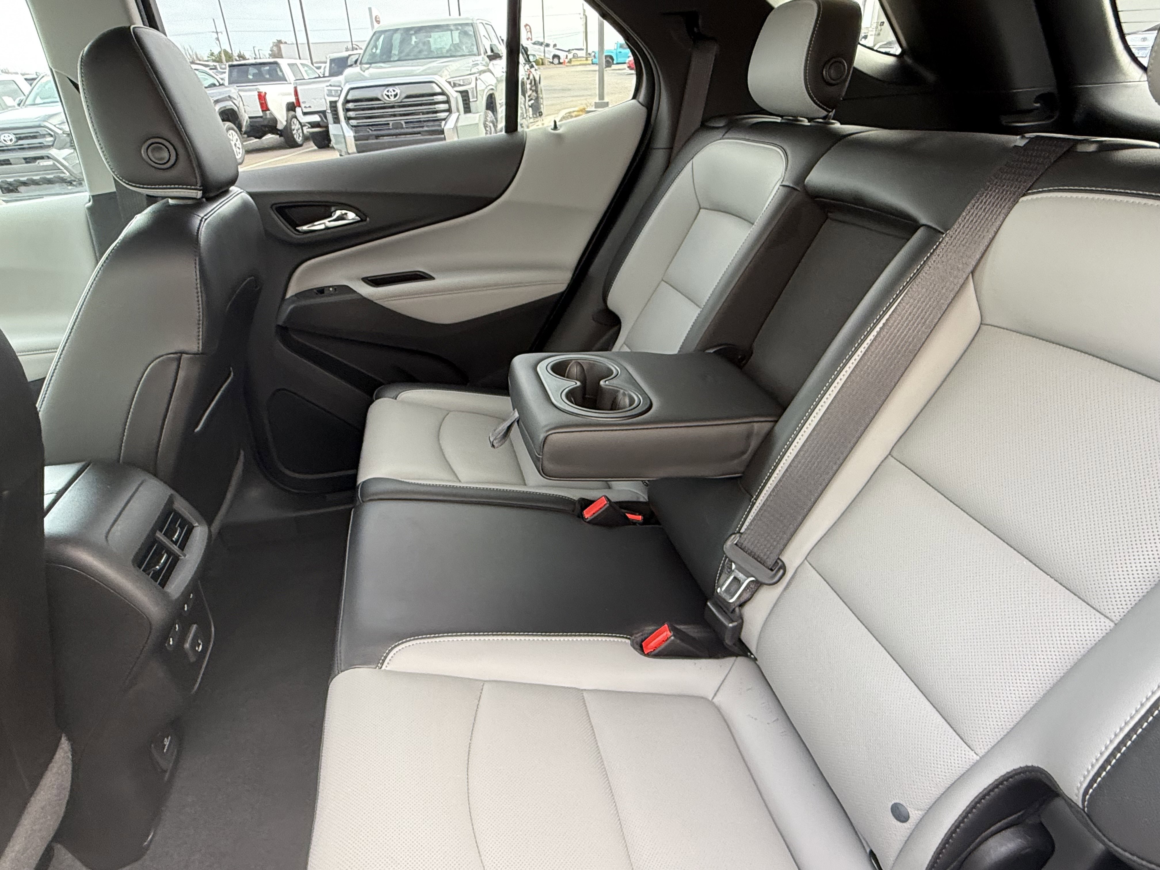Used 2019 Chevrolet Equinox Premier image 19