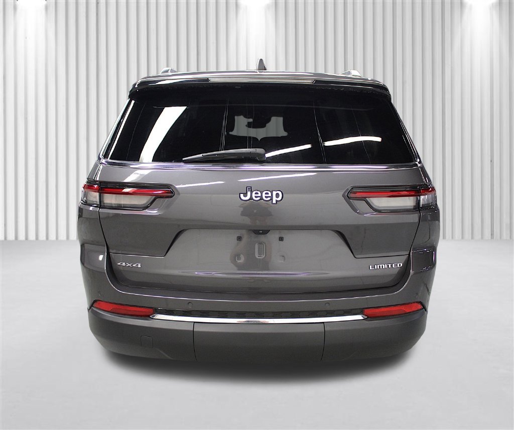 Certified 2023 Jeep Grand Cherokee L Limited AWD/4WD image 4