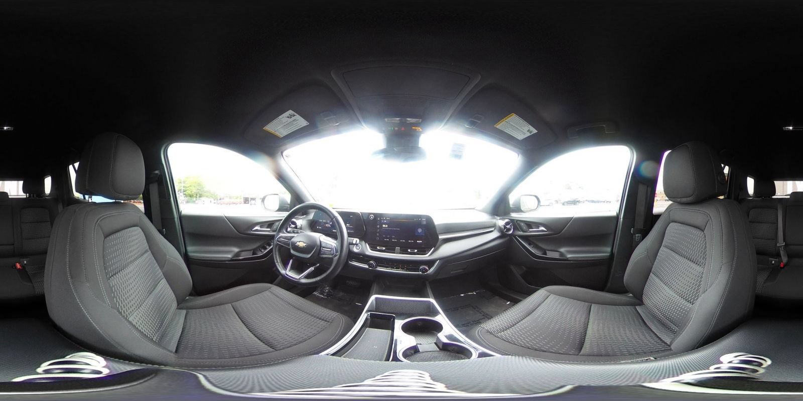 Used 2025 Chevrolet Equinox LT FWD image 47