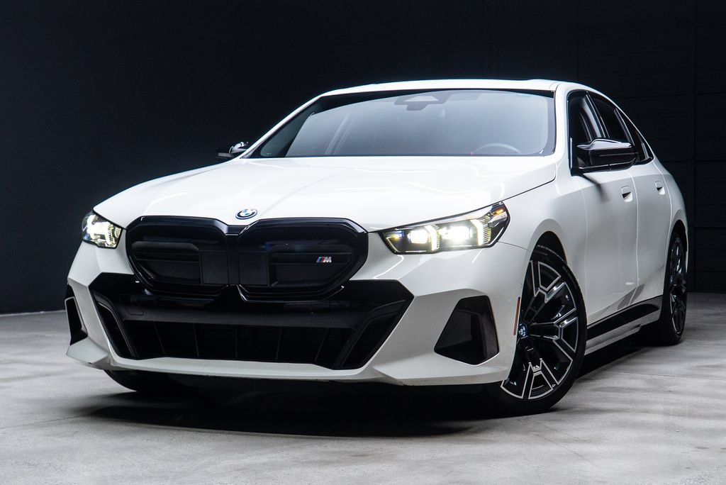 Used 2024 BMW i5 M60 AWD/4WD image 2