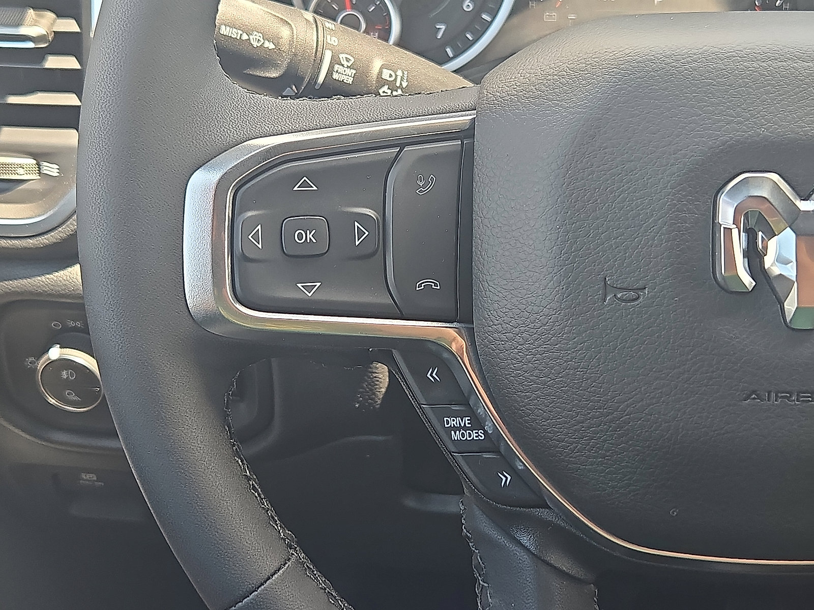 New 2025 RAM 1500 Laramie image 22